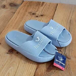 True Religion Light Blue Meg Logo Pool Slides Size 5 NWT